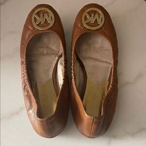 MICHAEL Michael Kors Tan Brown Leather Ballet Flats with Gold Logo